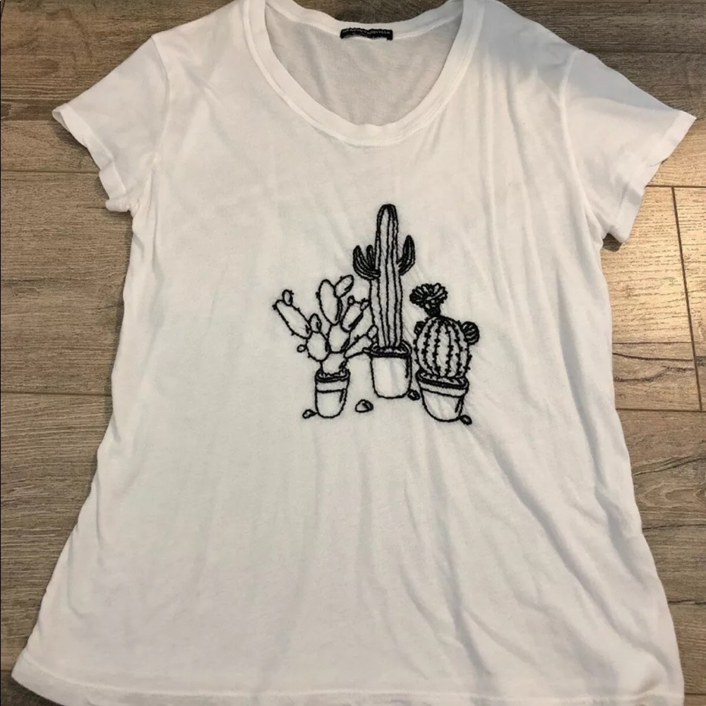 Brandy Melville white embroidered top